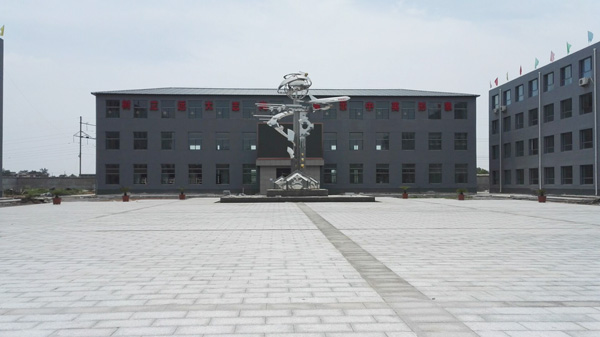 石家莊中英航空學校有什么就業保障和獎勵措施？